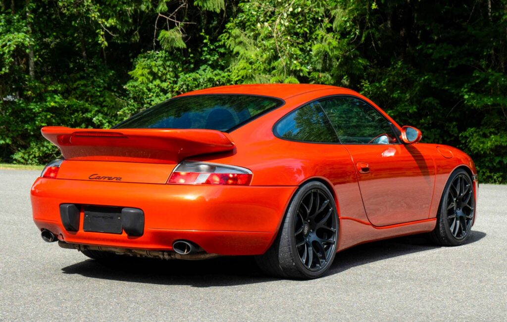 2001 Porsche 911 Carrera